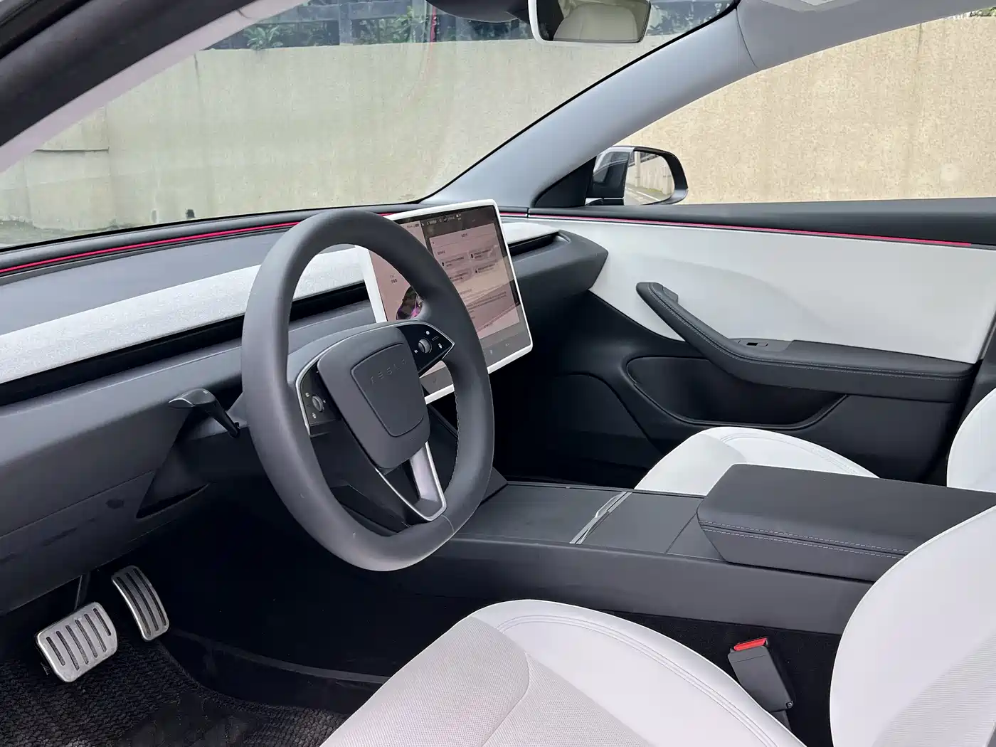 Tesla Model 3 2026 2025 Model Year Facelift Long Range Rear-Wheel Drive