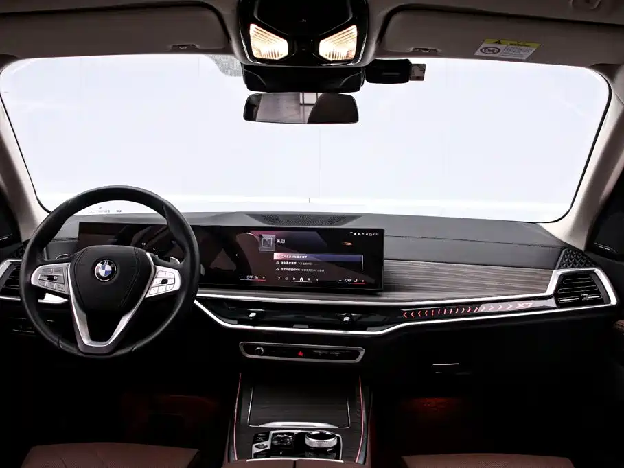 BMW X7 2024 2024 xDrive40i Leading Luxury Package