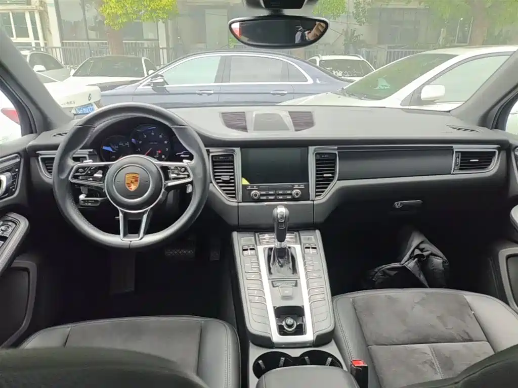 Porsche Macan 2017 Macan 2.0T фото 10