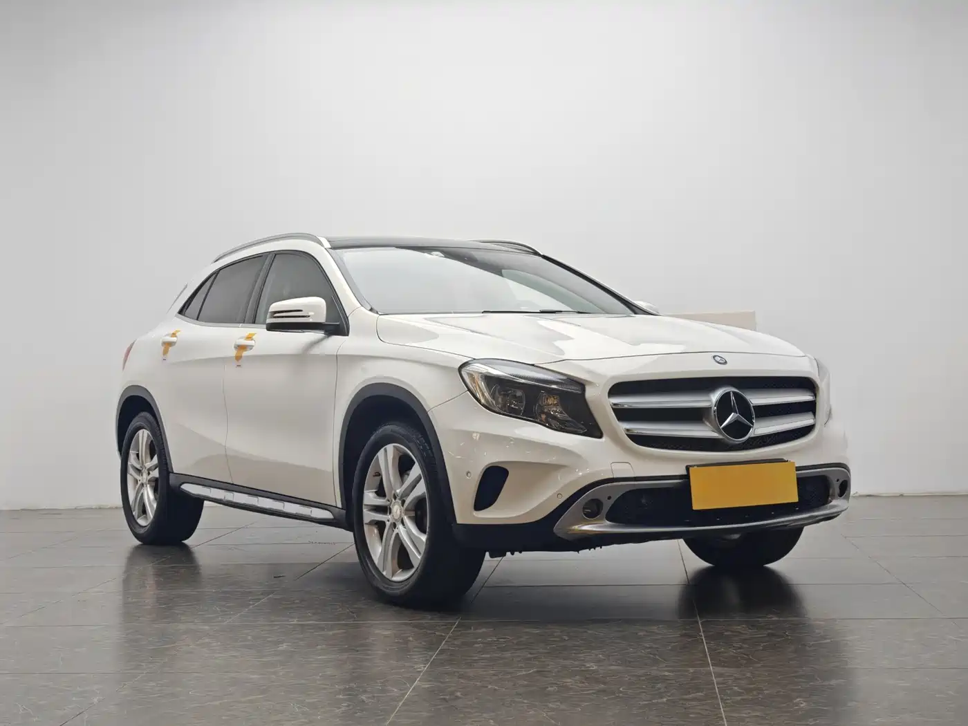Mercedes-Benz GLA 2015 GLA 200 Dynamic фото 2