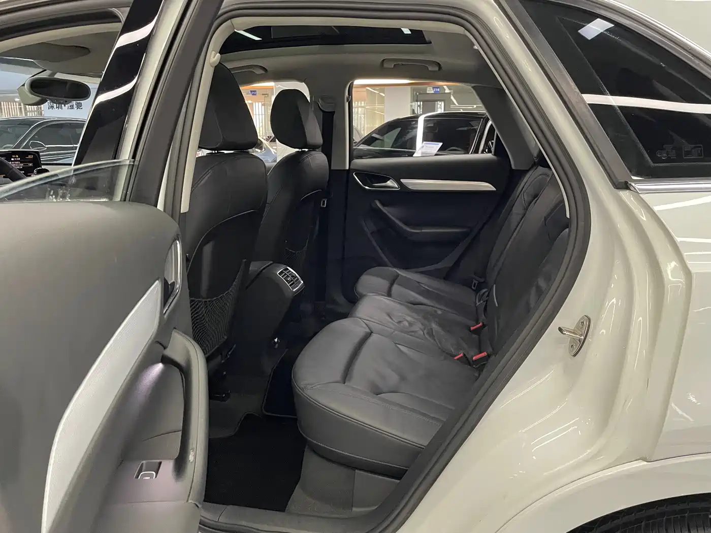 Audi Q3 2013 35 TFSI Comfort фото 8