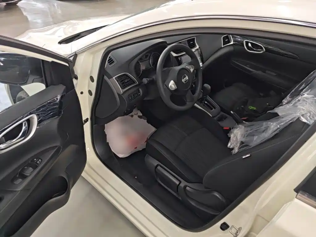 Nissan Sylphy 2026 2024 Facelift III Classic 1.6XE CVT Comfort Edition