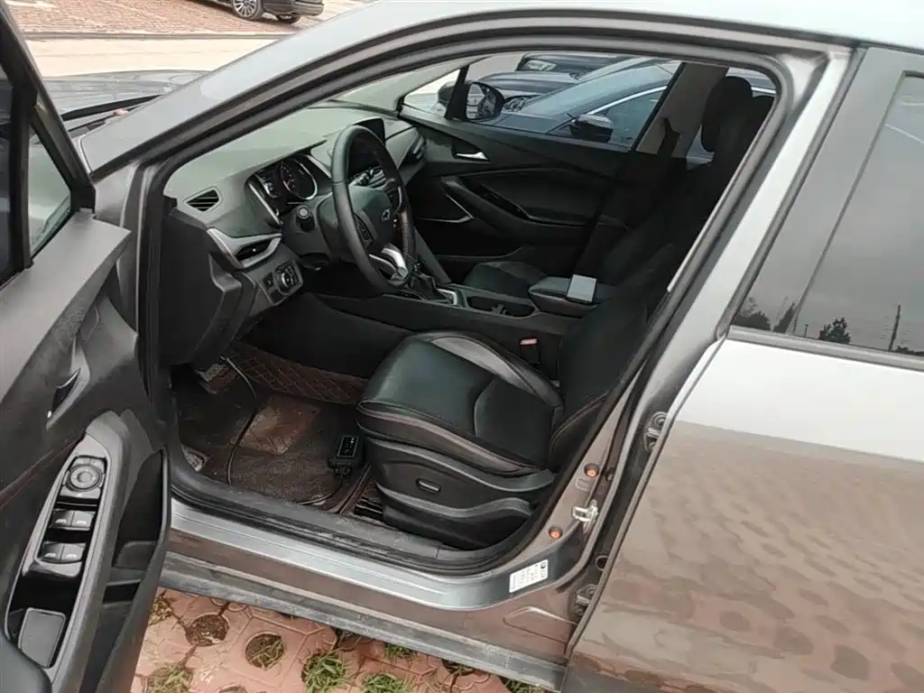 Chevrolet Volando 2019 Redline 530T Automatic Premium Enjoyment Edition (5+2 seater) China VI фото 15
