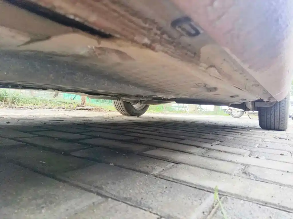 Фото 8 - Volkswagen Sagitar