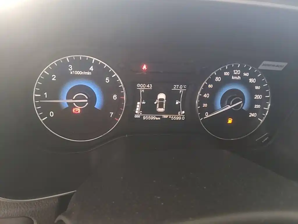 Photo 17 - Dongfeng Fengguang Fengguang 580