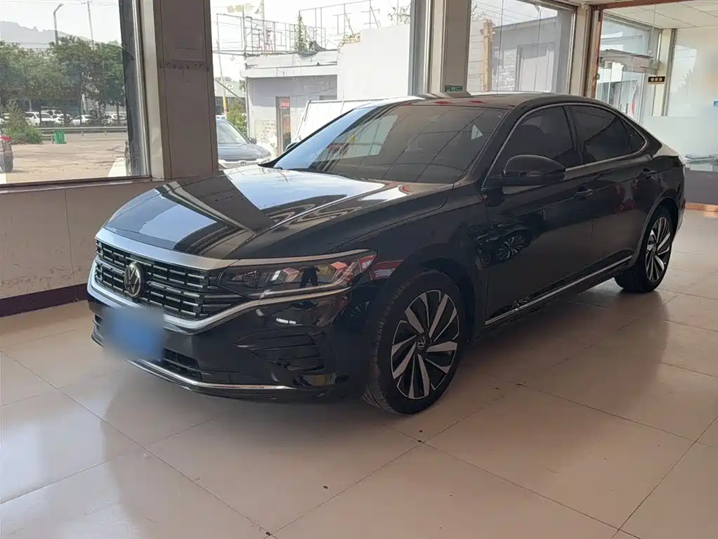 Volkswagen Passat 2023 330TSI Elite Edition фото 2