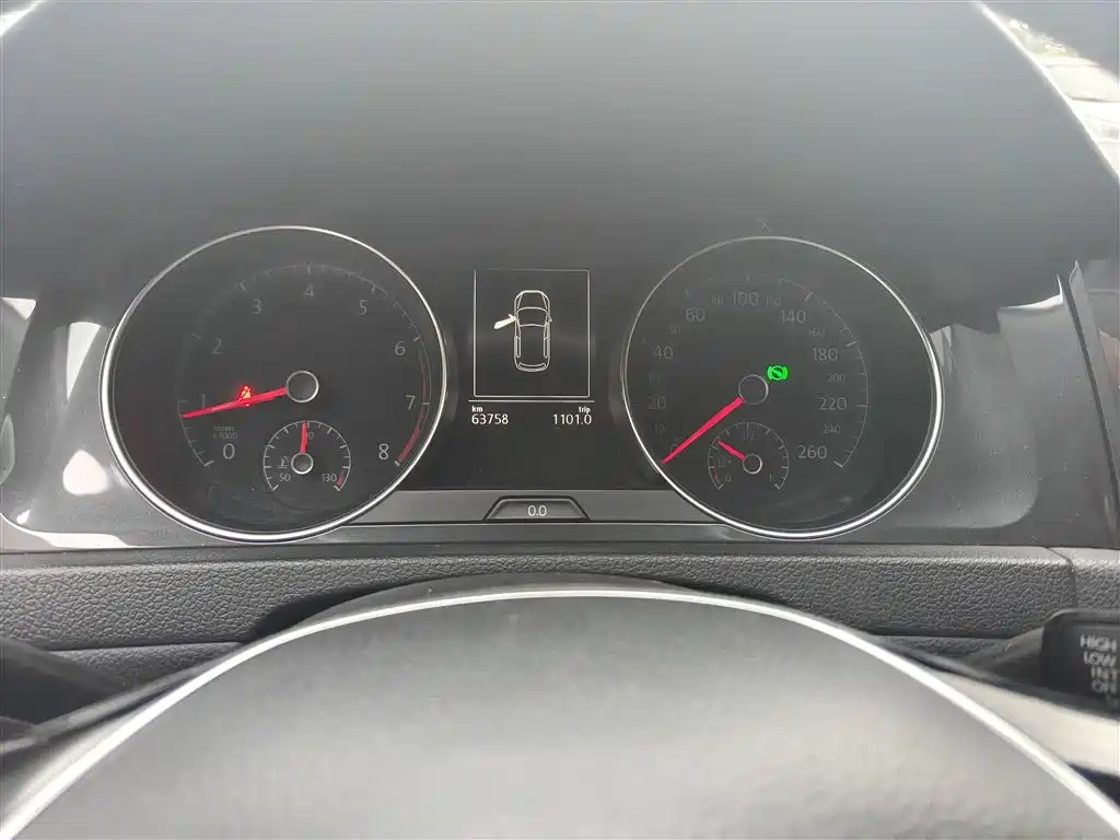 Volkswagen Golf 2019 200TSI DSG Comfort Progressive China VI фото 5