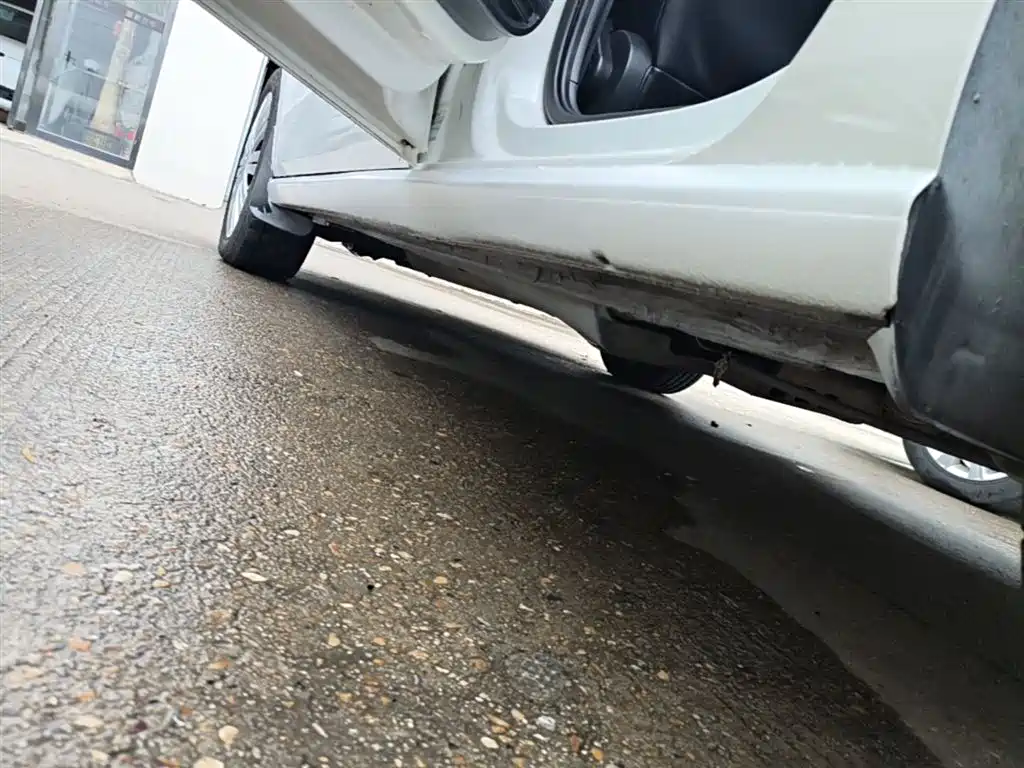 Volkswagen Polo 2016 1.6L Automatic Comfort фото 22