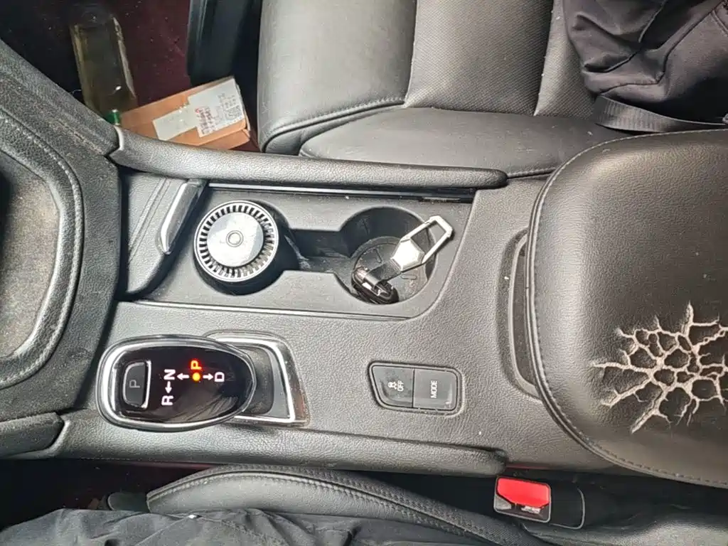 Cadillac XT5 2017 2016 25T Luxury Model