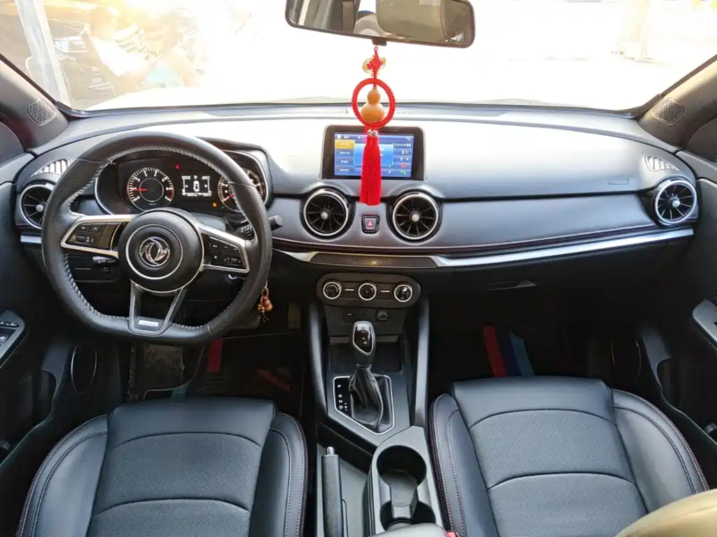 Dongfeng Fengguang Fengon 500 2021 2021 1.5L CVT Comfort