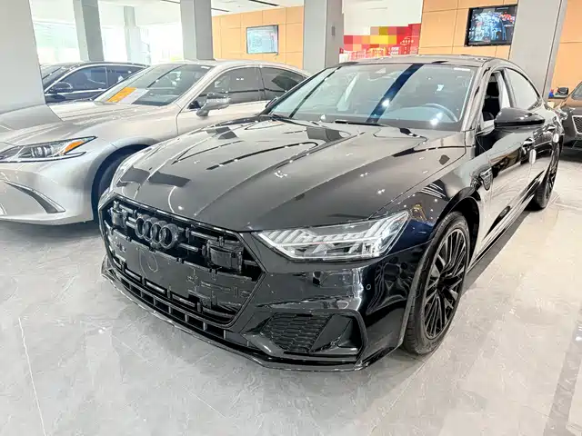 Audi A7L 2024 45TFSI S-line Dream Edition Crystal Package