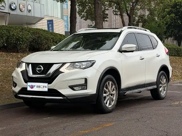 NISSAN QIJUN