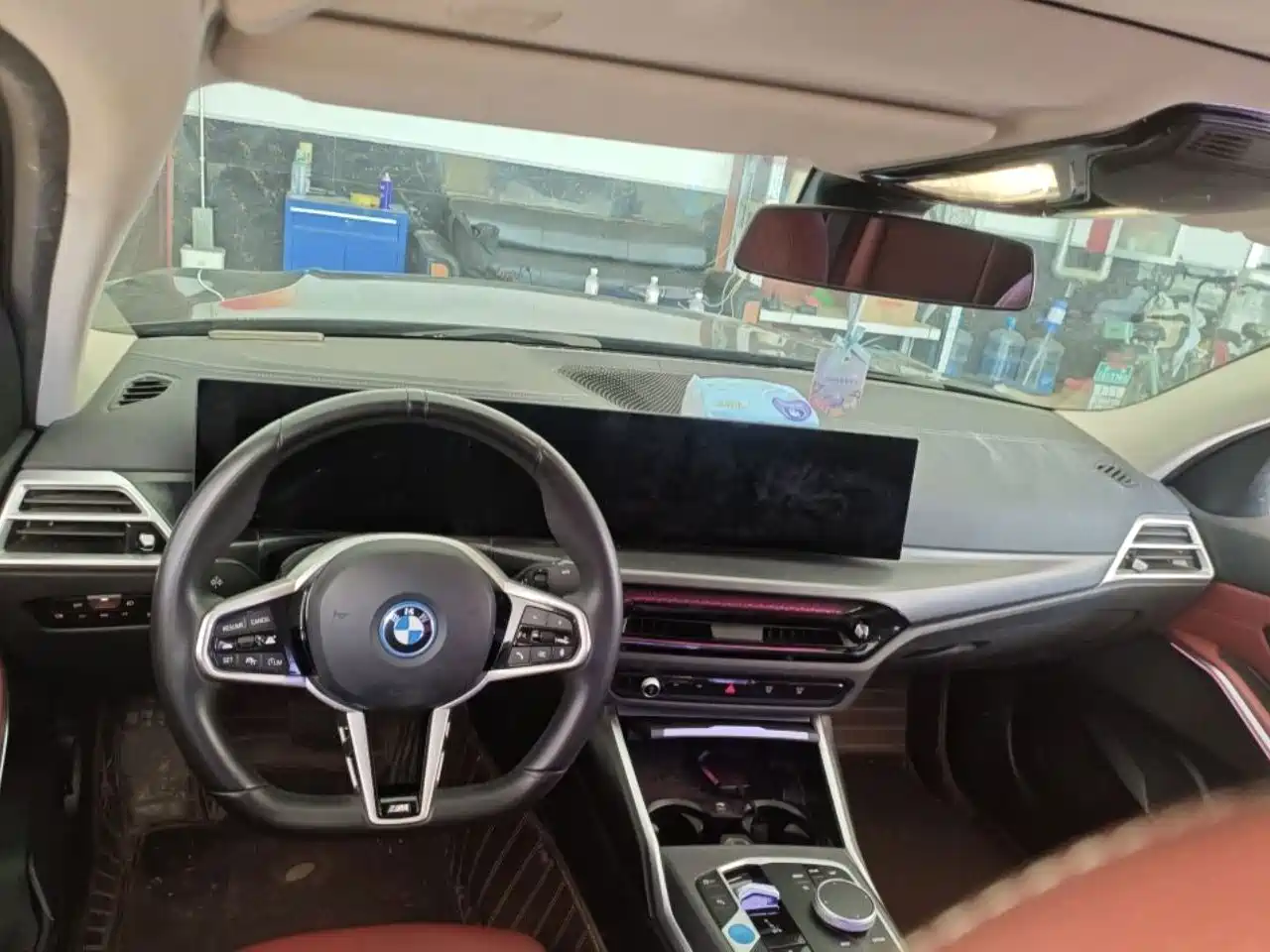 Фото 3 - BMW i3