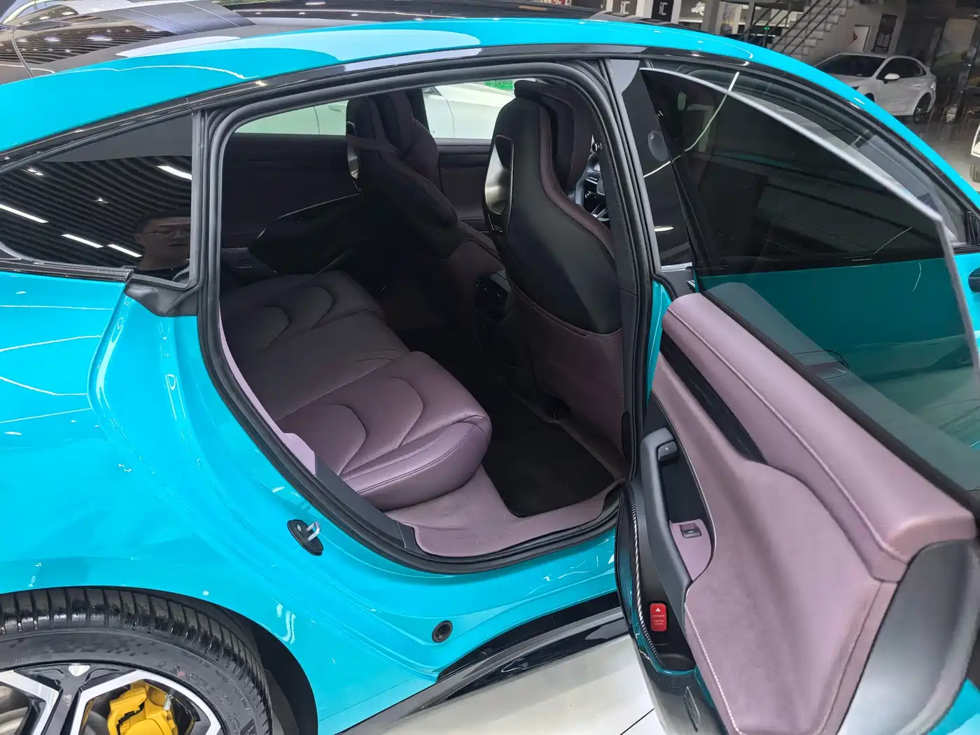 XIAOMI CAR XIAOMI SU7