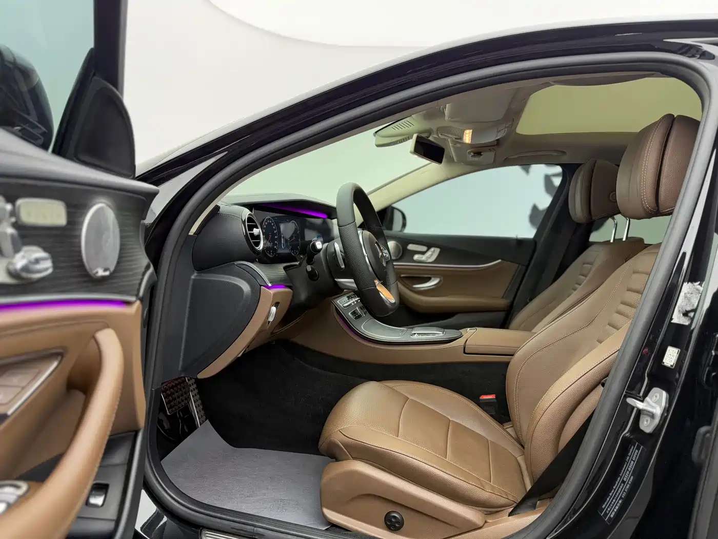 Mercedes-Benz E-Class 2019 E 300 L Sport Luxury фото 6