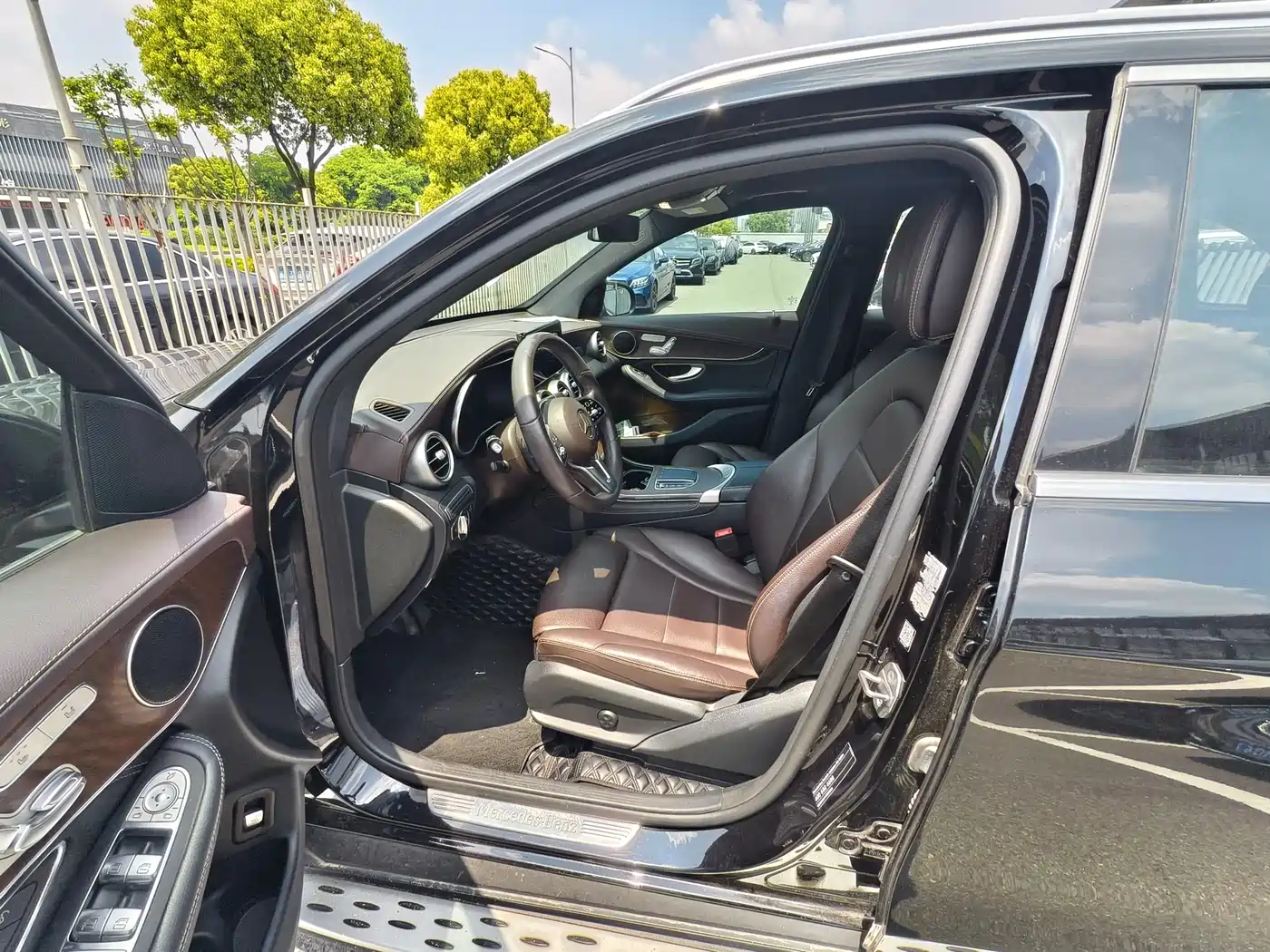 Mercedes-Benz GLC 2020 GLC 300 L 4MATIC Dynamic фото 4