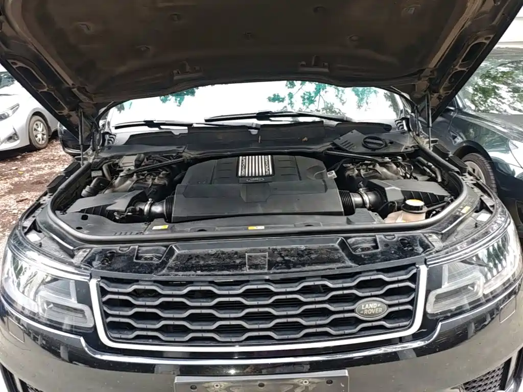 Фото 25 - Land Rover Range Rover Sport