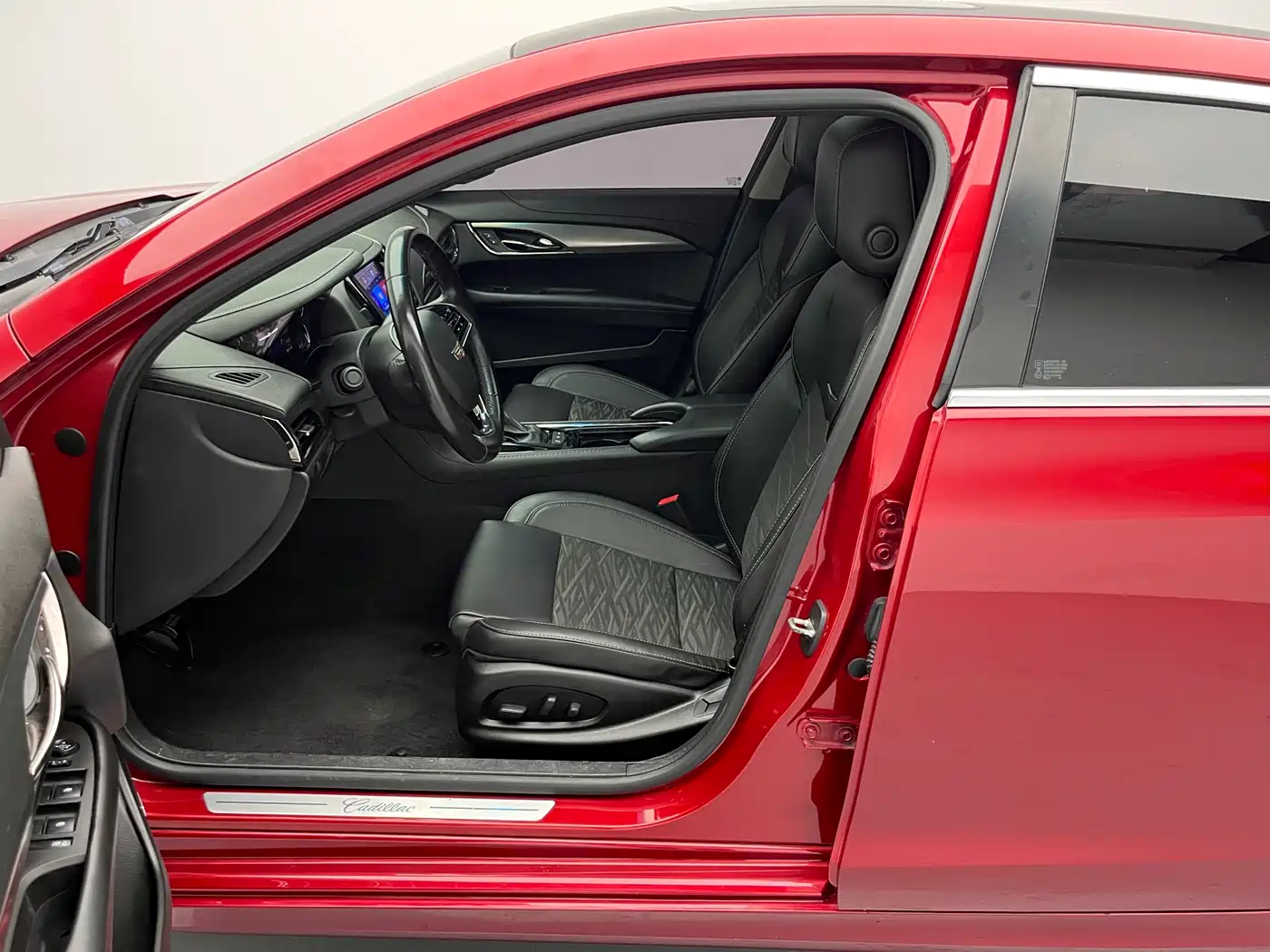 Cadillac ATS-L 2017 28T Technology фото 14