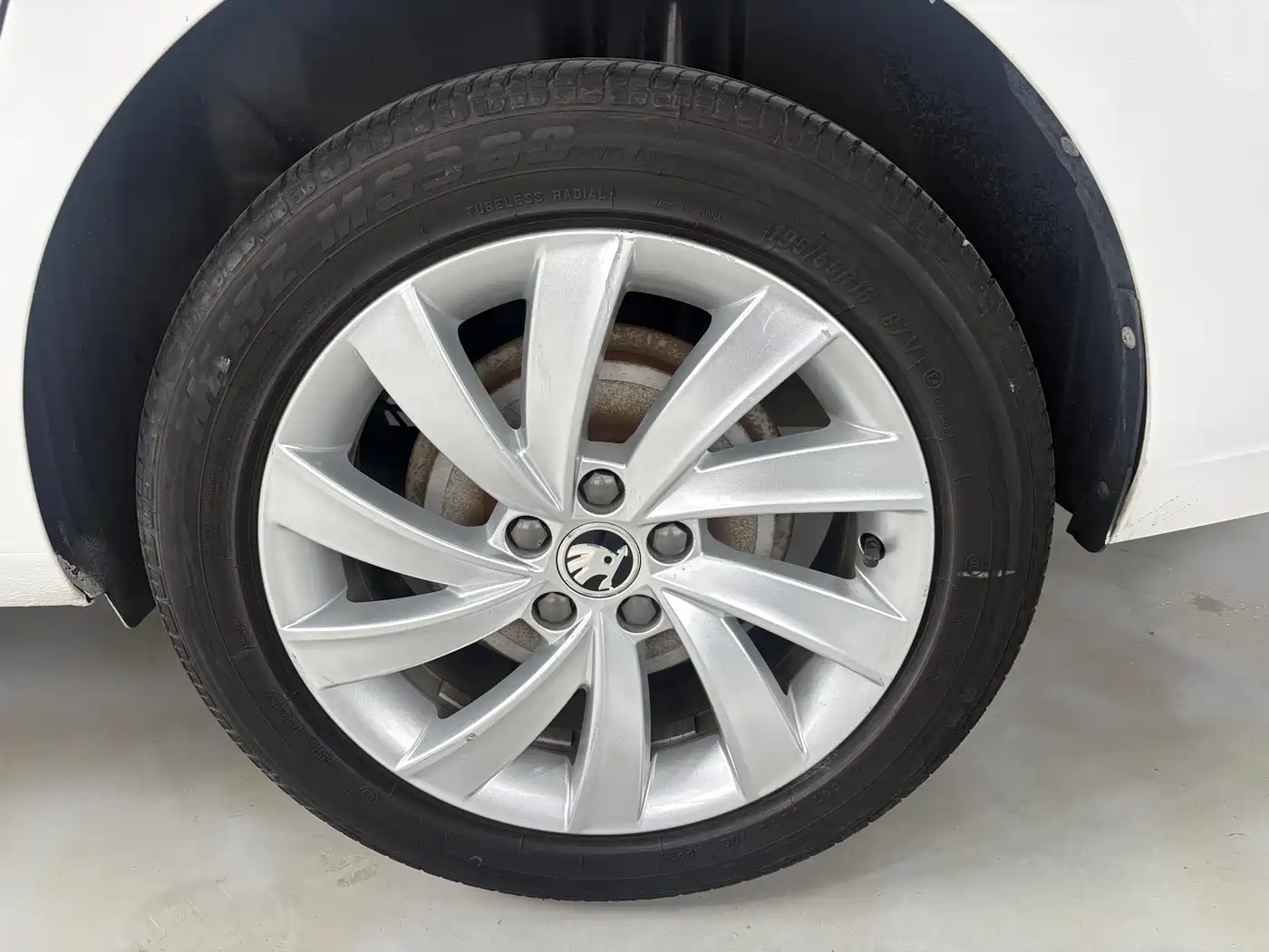 Škoda Rapid 2019 1.5L Automatic Comfort China V фото 12
