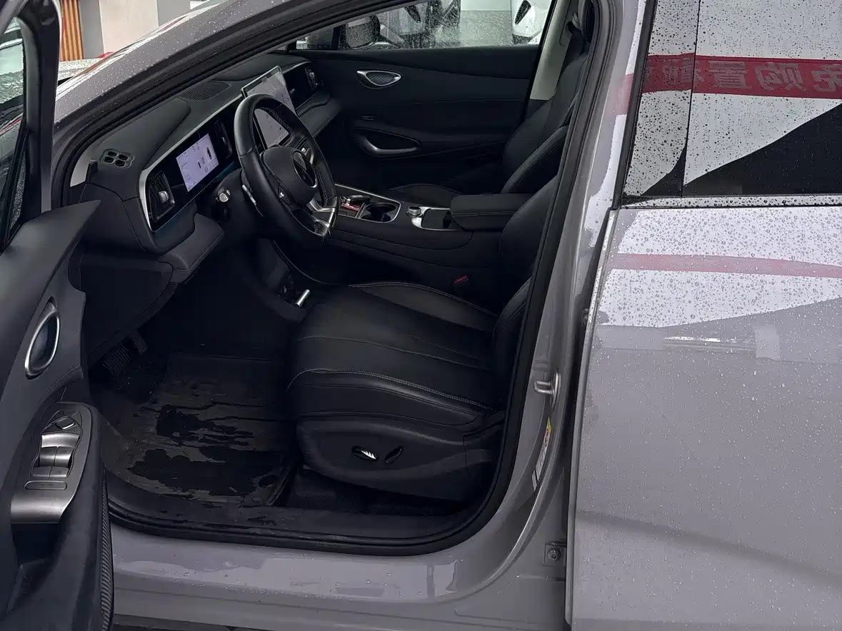 BYD Hai Shi 05 EV 2025 520KM Flagship Smart Navigation Edition фото 9
