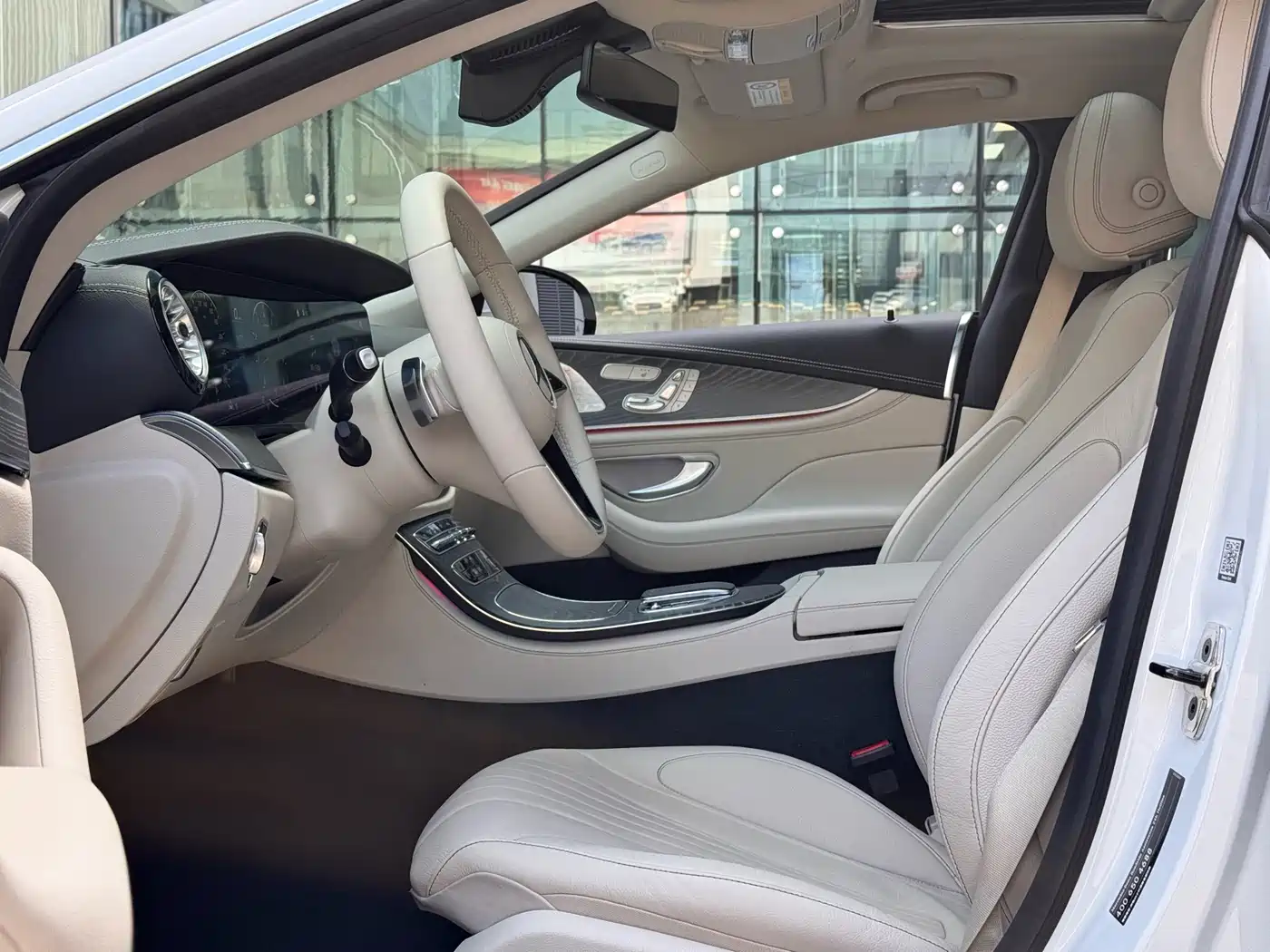 Mercedes-Benz CLS 2022 CLS 300 Luxury фото 7
