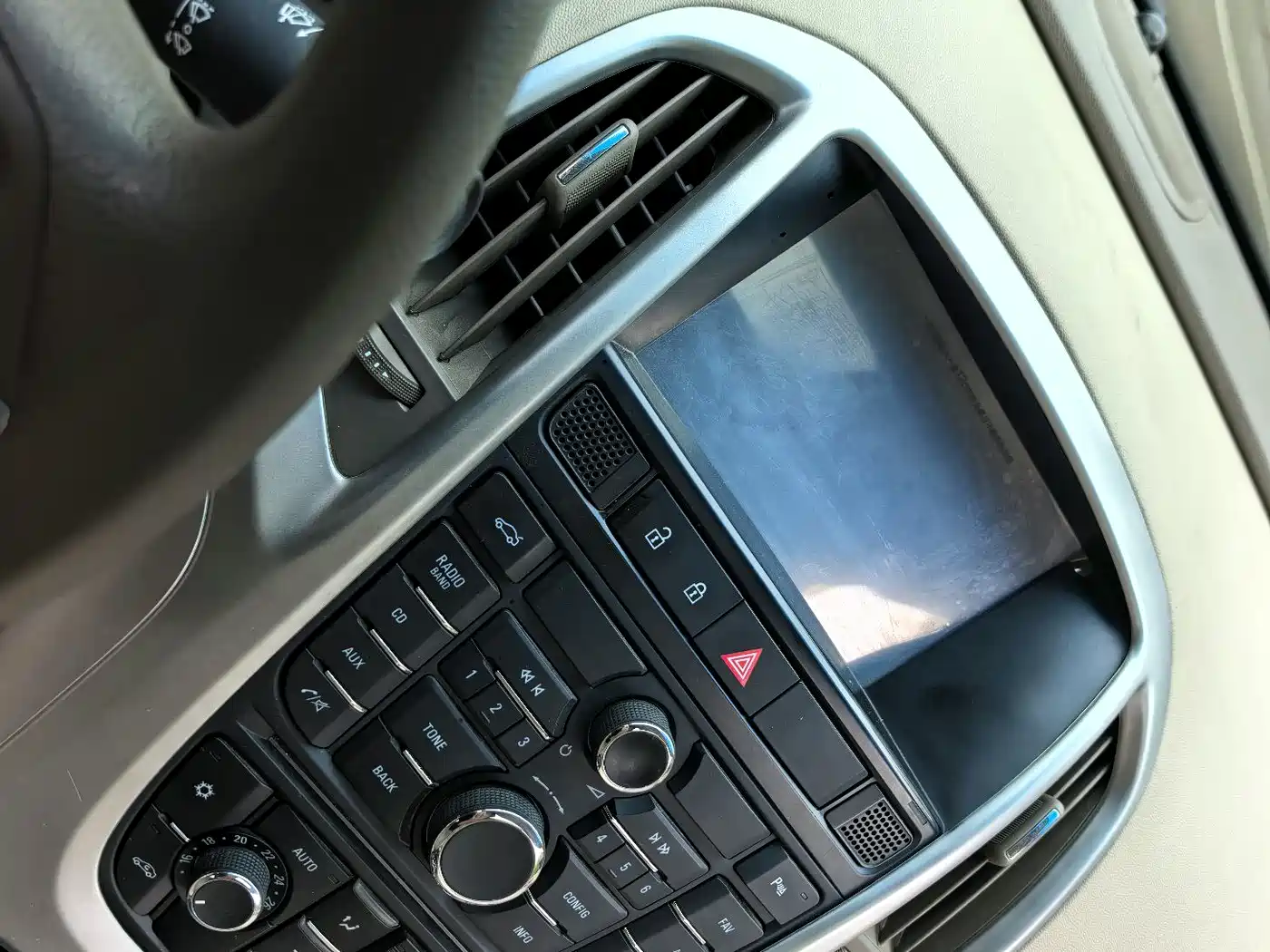Buick Excelle 2013 Model GT 1.6L Manual Progressive фото 14
