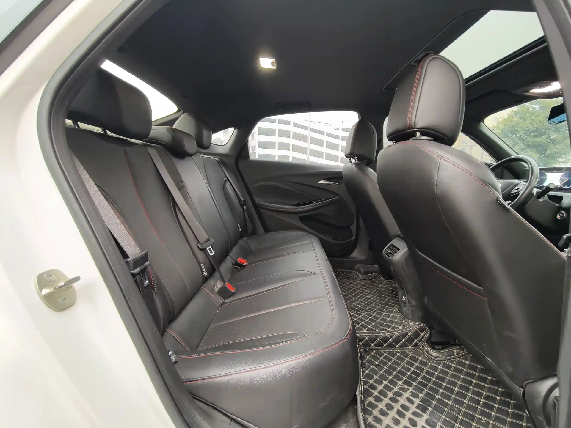 Фото 5 - Buick Verano