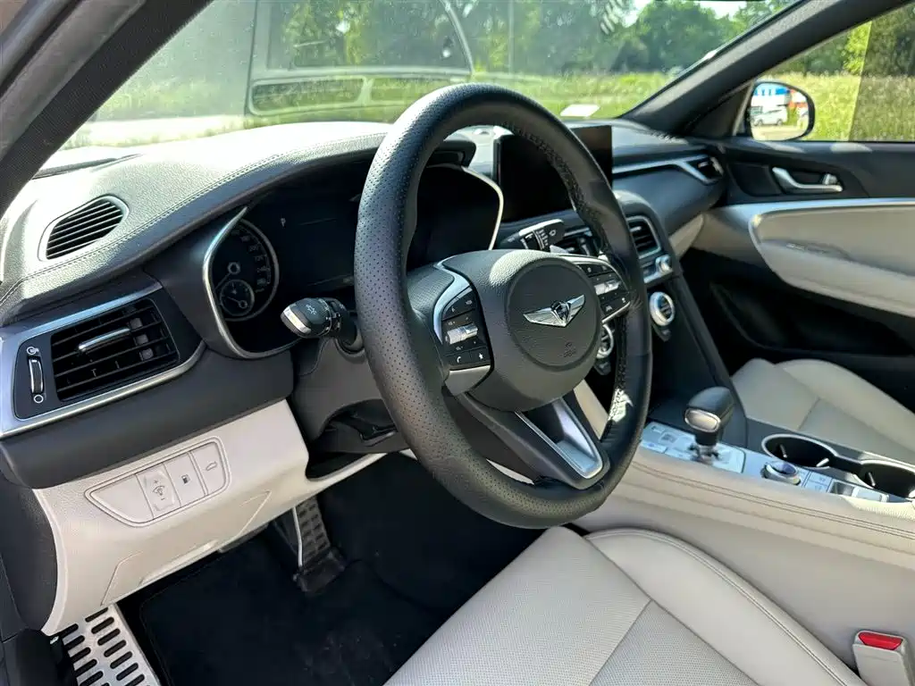 Genesis G70 2023 Model 2.0T RWD Luxury Edition фото 13