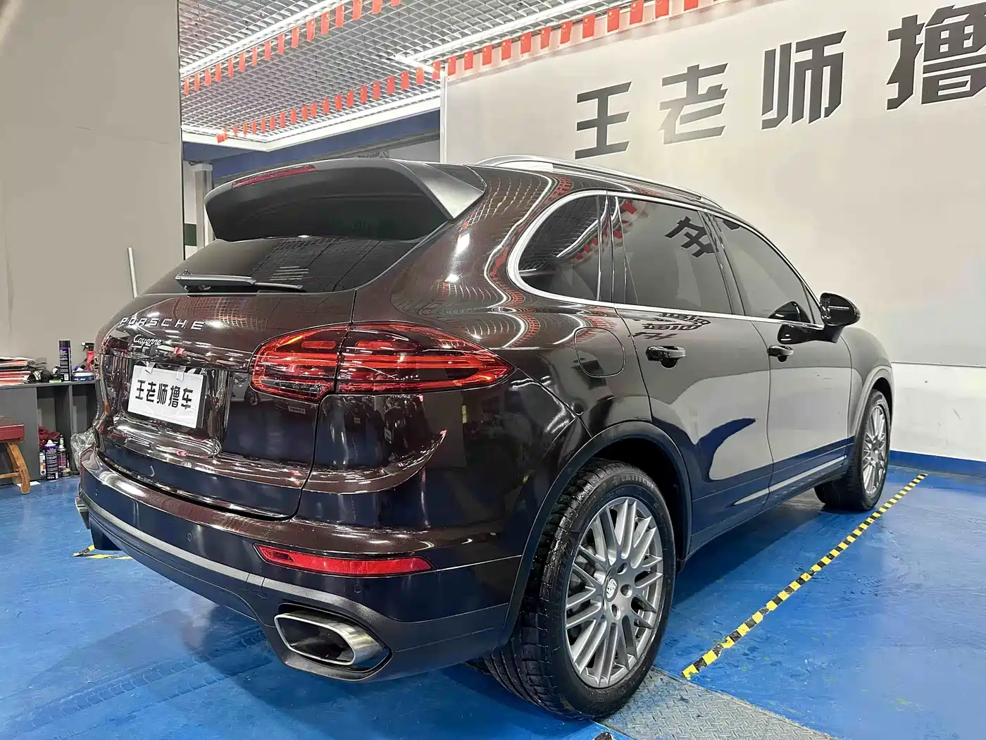 Фото 17 - Porsche Cayenne