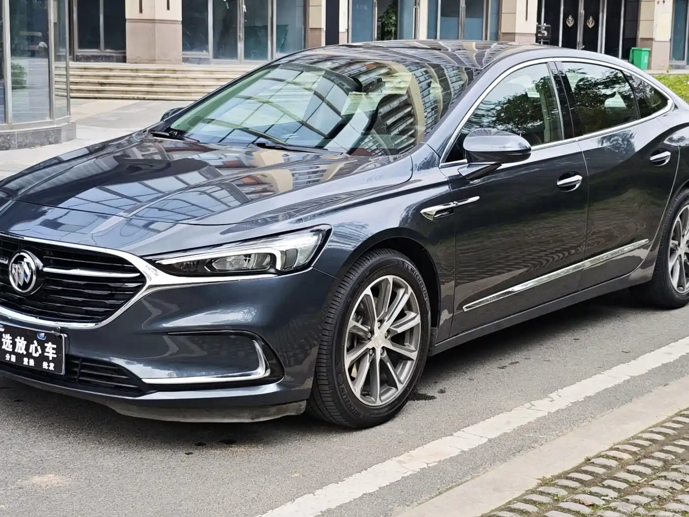 Buick LaCrosse 2021 652T Luxury Edition