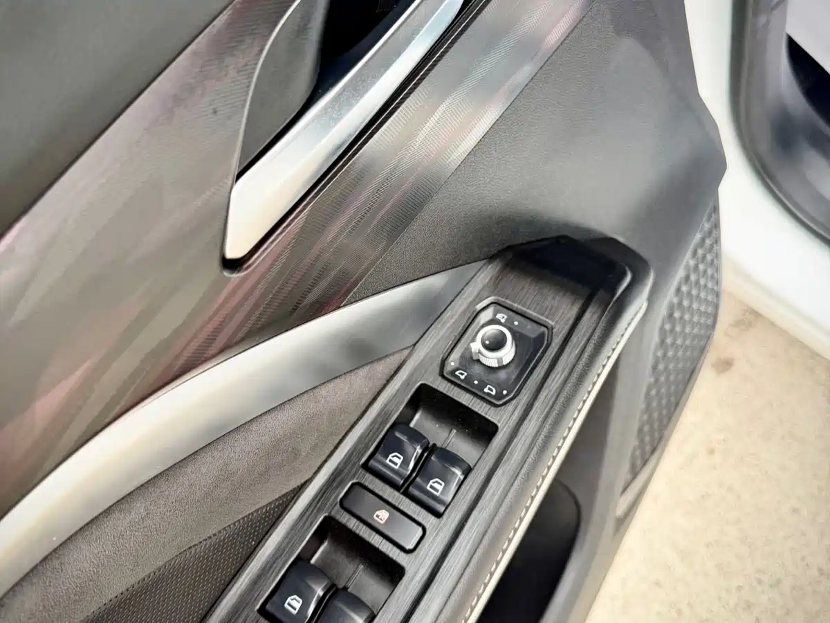 Haval H6 2023 National Trend Edition 1.5T Automatic Champion фото 18