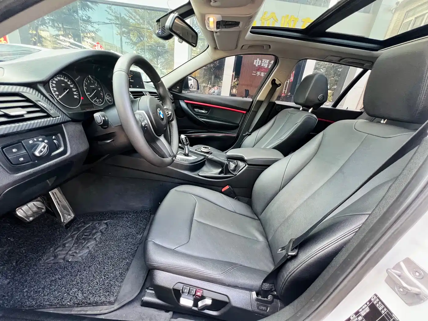 BMW 3 Series (Import) 2016 320i Fashion Wagon фото 13