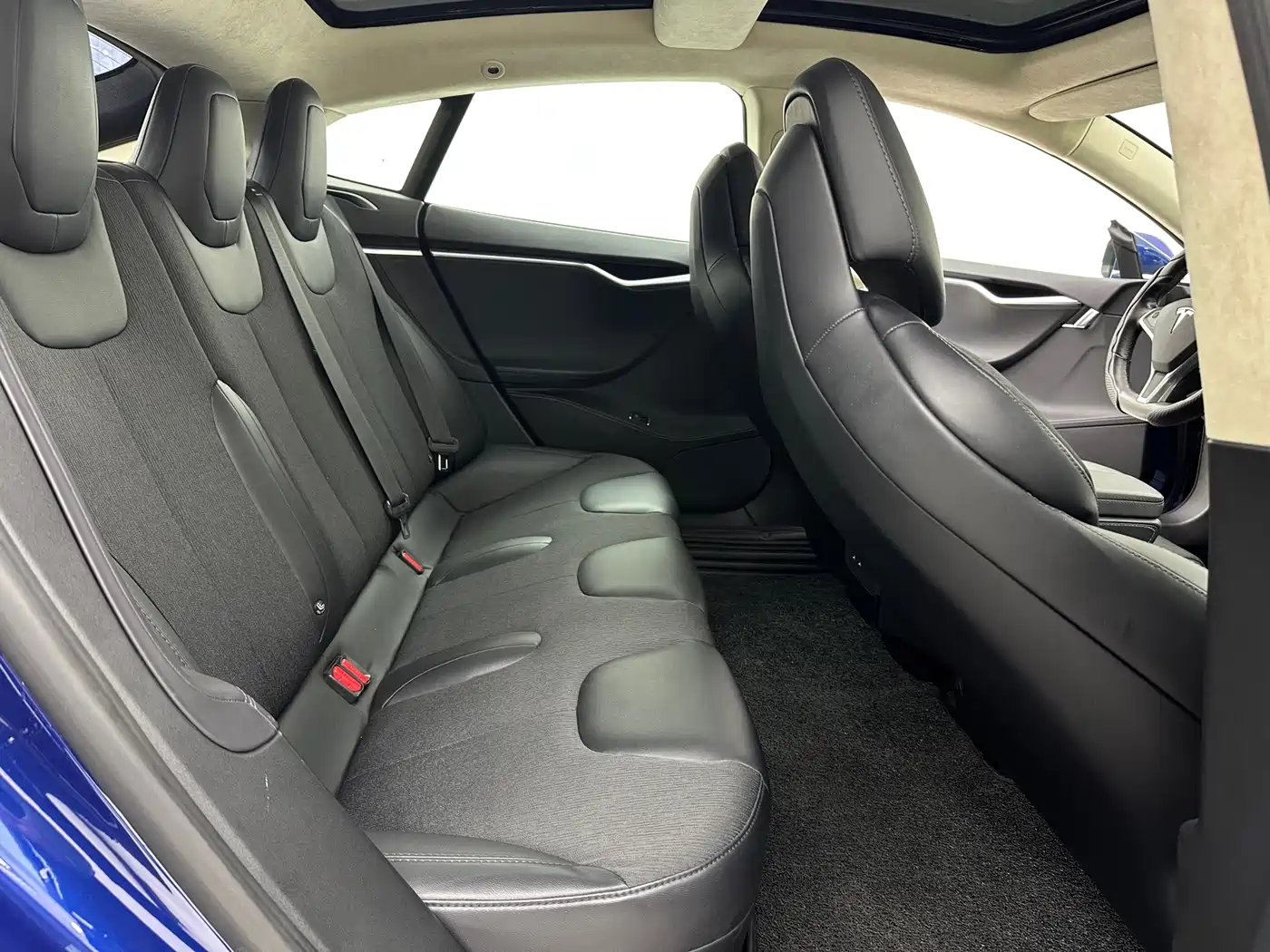Tesla Model S 2017 2017 Model S 75D Standard Range