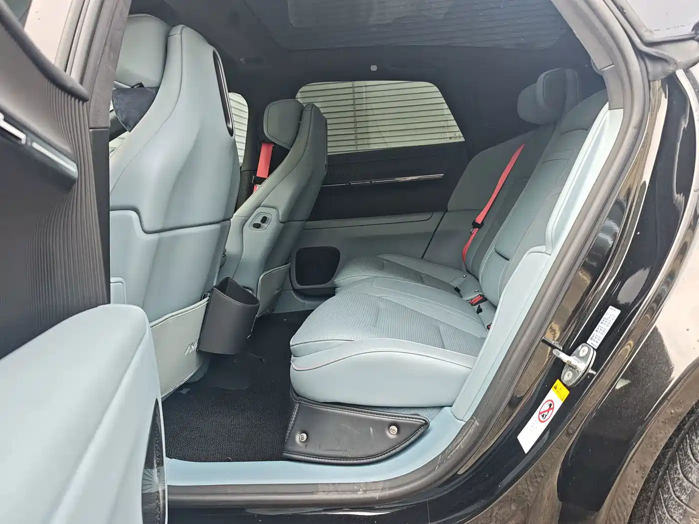 Avatr 12 2023 2023 Model 700 Triple Laser RWD Luxury Edition