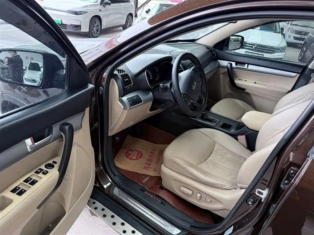Kia Sorento 2013 2.2T 7-seat Diesel Comfort Edition фото 7