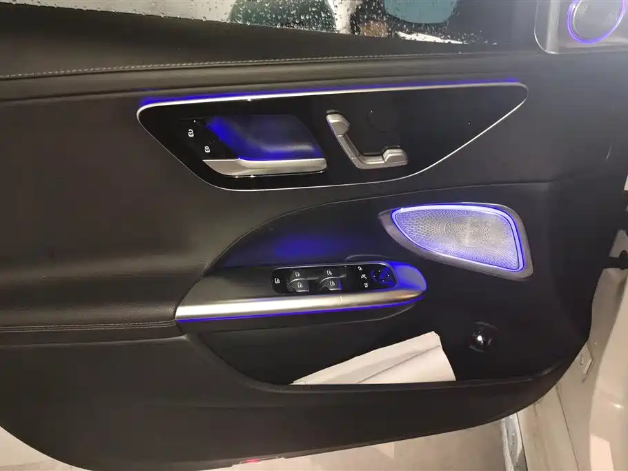 Mercedes-Benz C-Class 2024 C 200 L Sport Edition фото 7