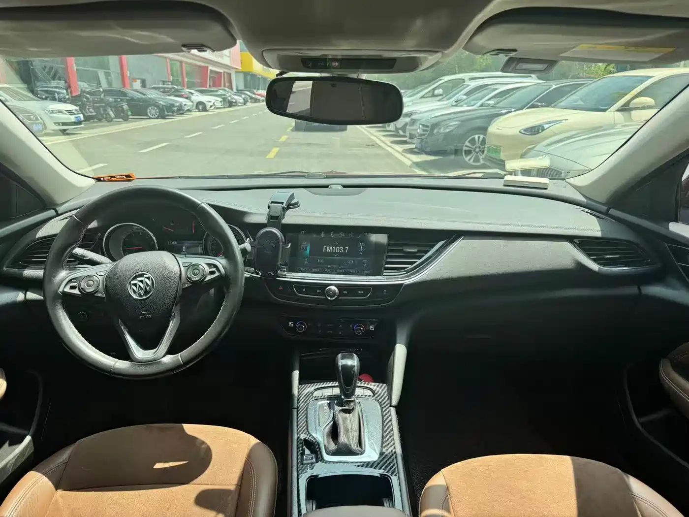 Buick Regal 2017 20T Luxury Model фото 7