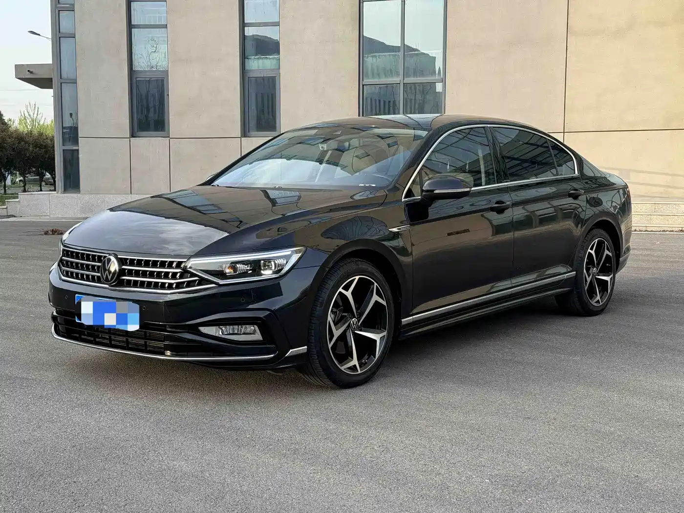 Volkswagen Magotan 2023 Model 2 Million Commemorative Edition 330TSI DSG Luxury