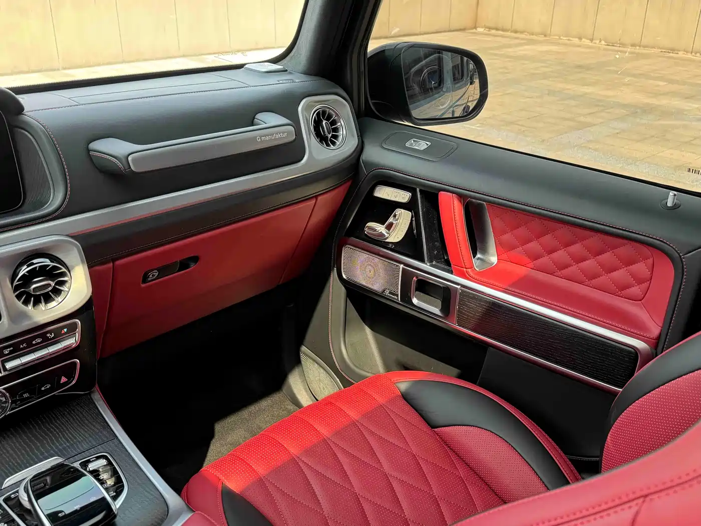 Mercedes-Benz G-Class фото 14