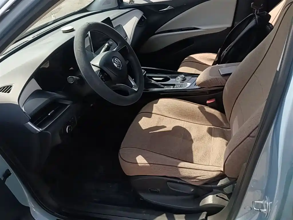Buick Velite 6 2019 Connected Smart Edition фото 15