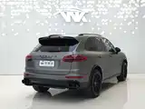 Photo 4 - Porsche Cayenne