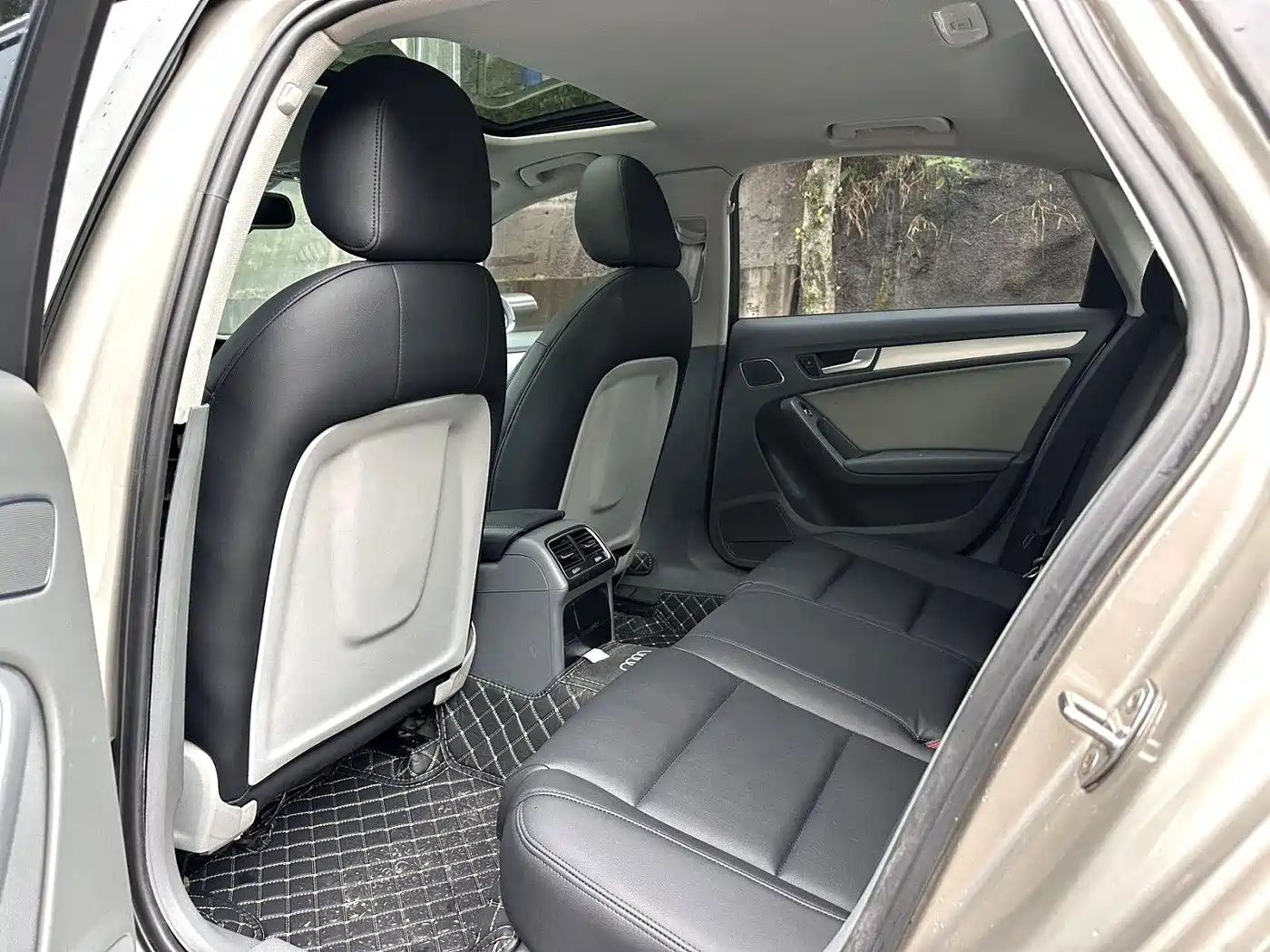 Audi A4L 2016 35 TFSI Collector's Edition Automatic Standard фото 7