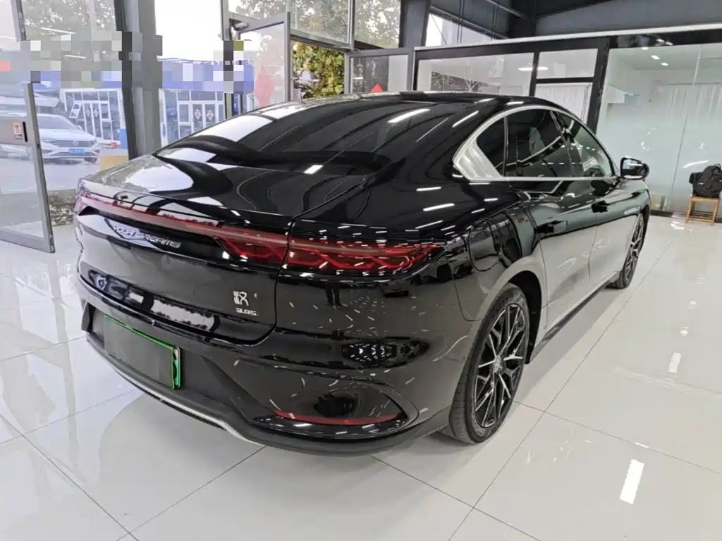 Фото 7 - BYD Han
