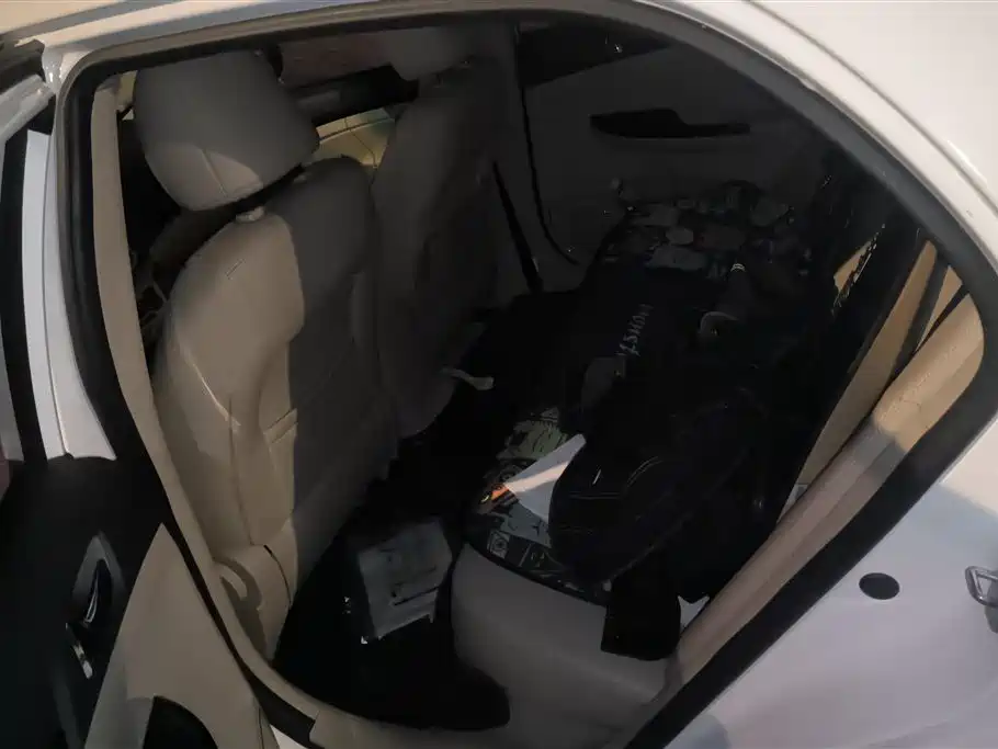BYD e5 2018 450 Connected Enjoyment фото 11