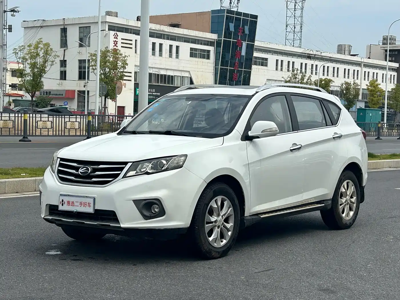 Landwind X5 2015 2014 2.0T Automatic Pioneer Edition