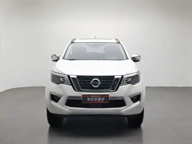 Nissan Terra 2020 2.5L XL Upper 4WD Automatic Luxury Edition — фото 3