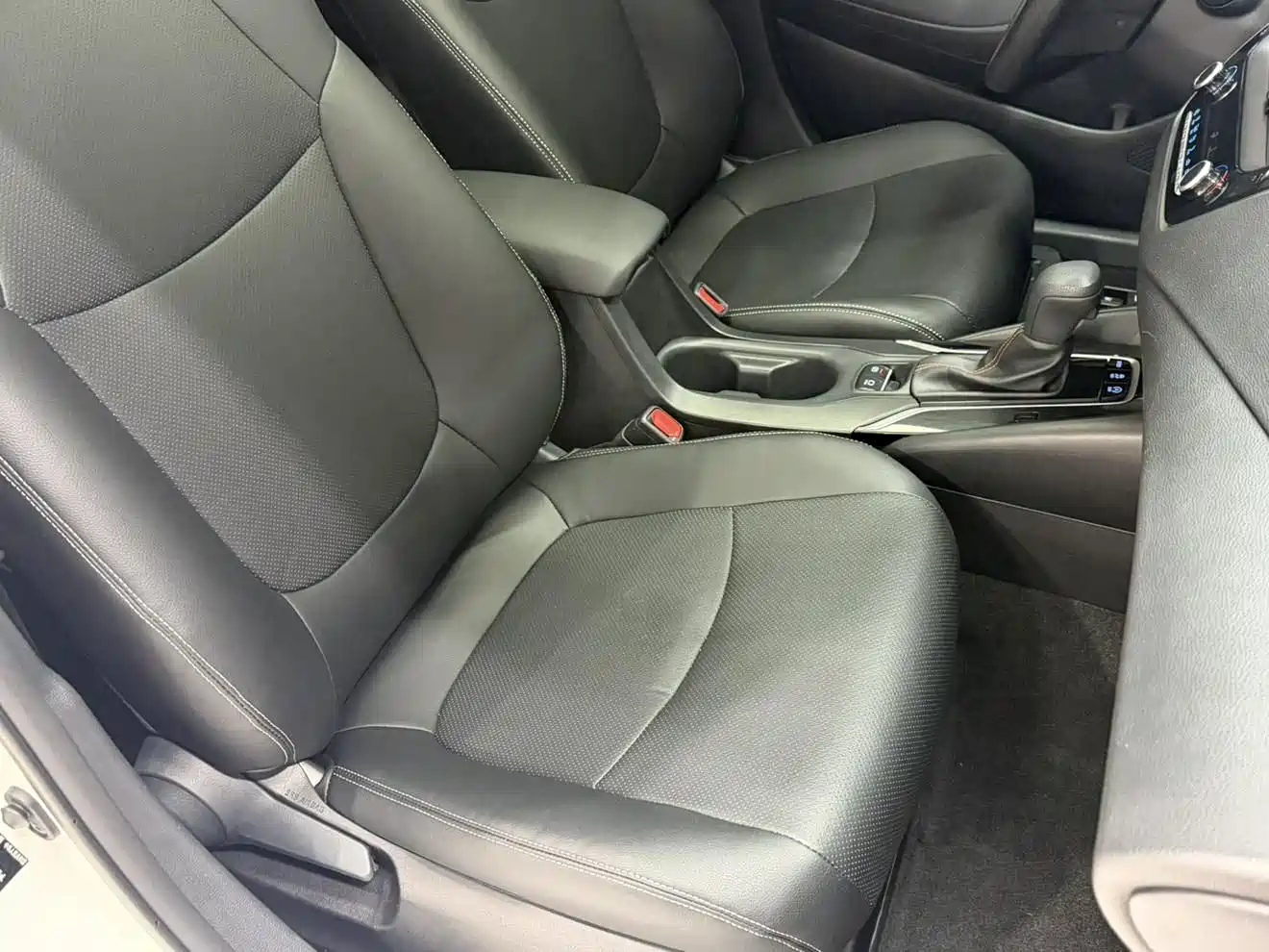 Toyota Corolla 2023 1.2T Elite Edition фото 22