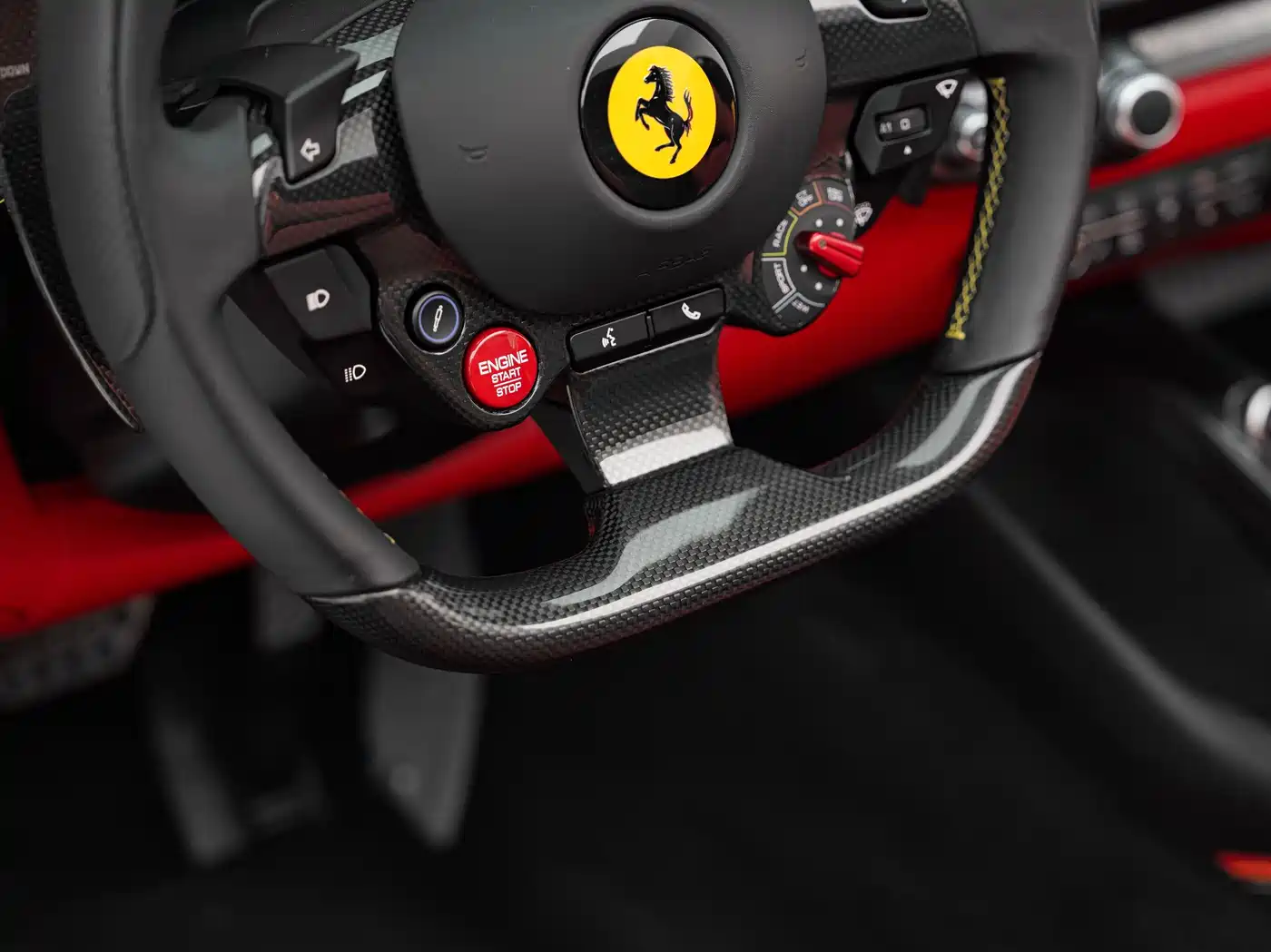 Ferrari 812 2021 2020 6.5L GTS
