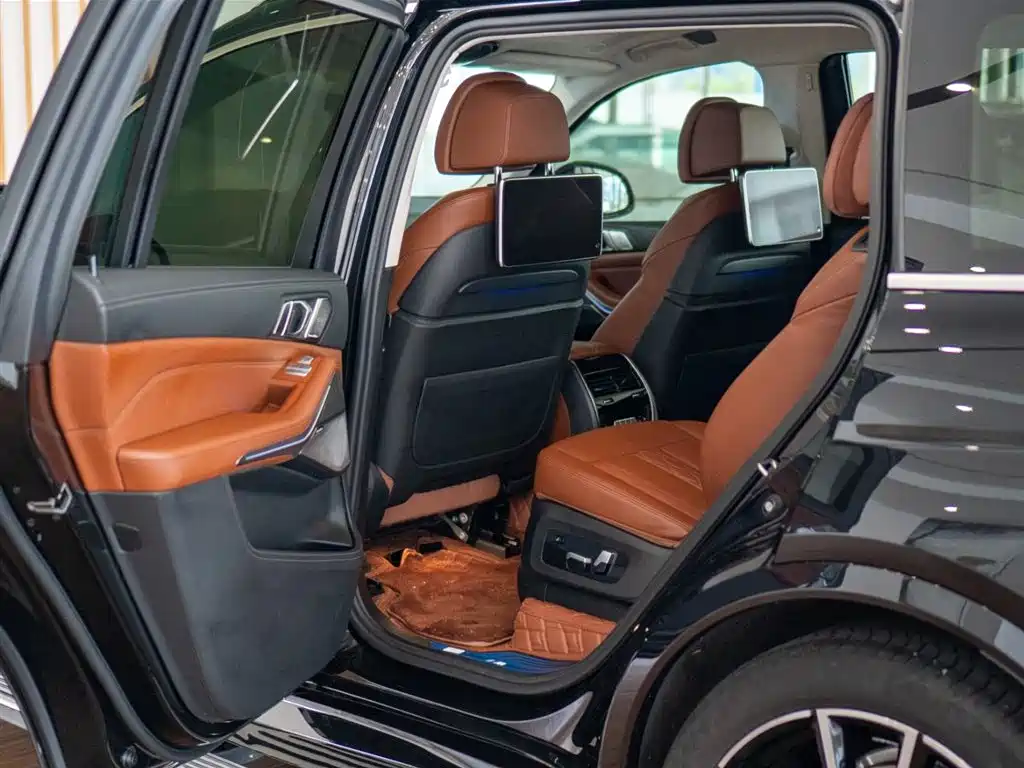 BMW X7 2022 xDrive40i Executive M Sport Package фото 17