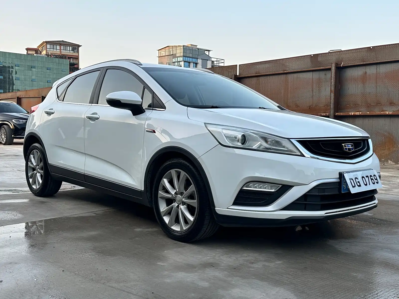 Фото 3 - Geely Emgrand GS